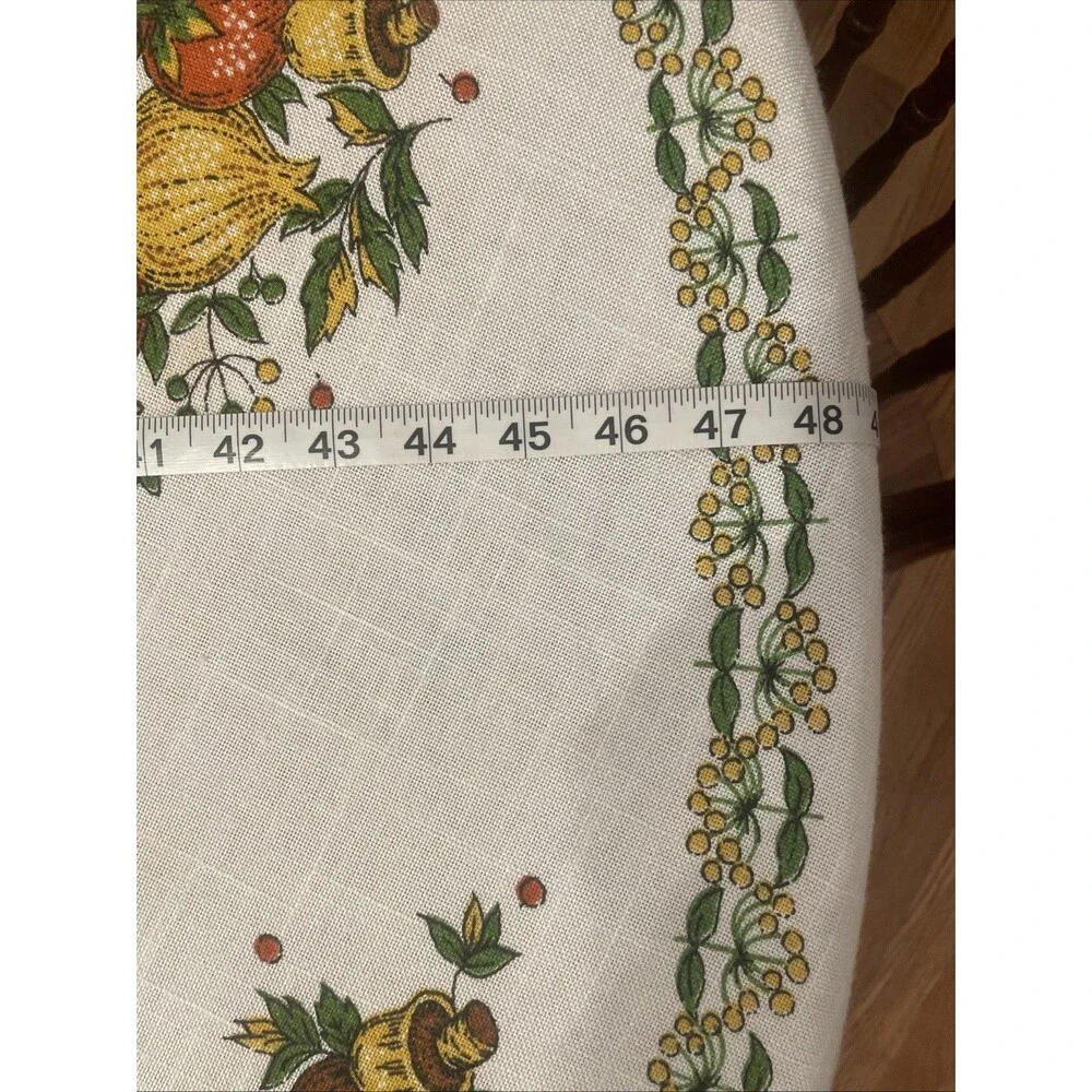 Vintage 1970’s Spice of Life Fringe Round Tablecloth Fits 48”-54” JCPenney READ